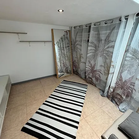 Apartmán Charmante Avec Terrasse A *
